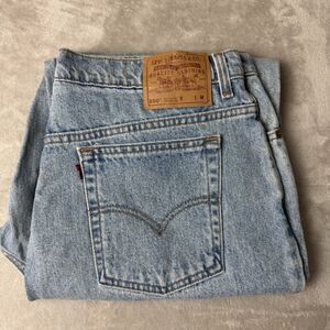 Levi’s 550 Jeans Women’s 20W Relaxed Fit Tapered Leg Light Wash Denim USA VTG